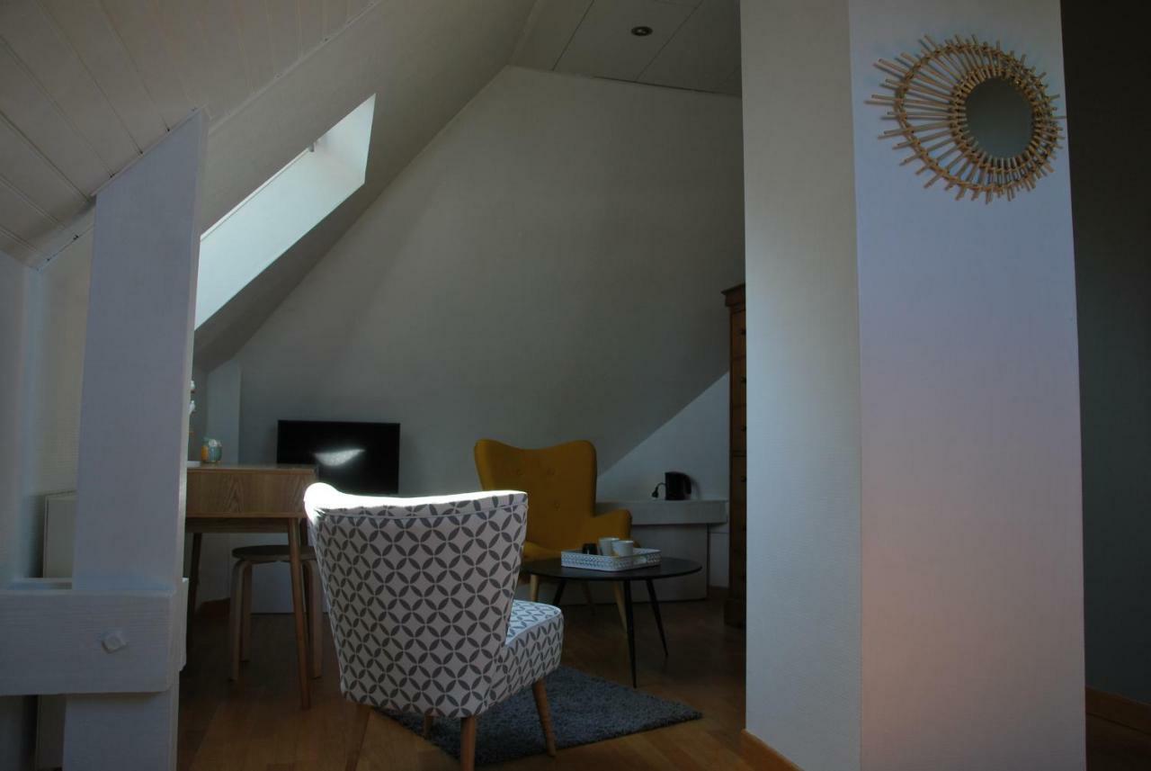 Au Detour De Rennes Bed & Breakfast Bruz Exterior photo