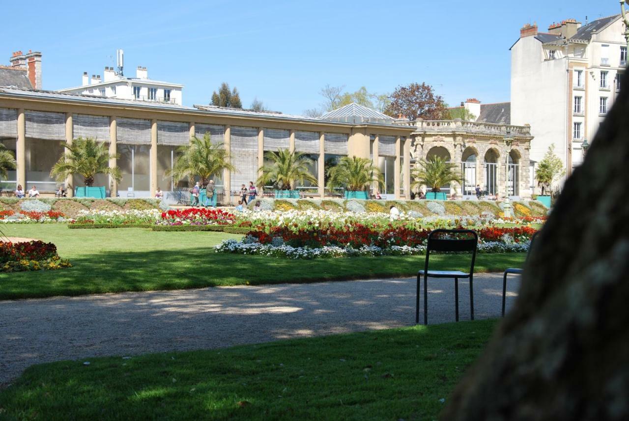Au Detour De Rennes Bed & Breakfast Bruz Exterior photo