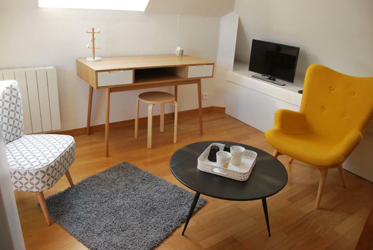 Au Detour De Rennes Bed & Breakfast Bruz Exterior photo